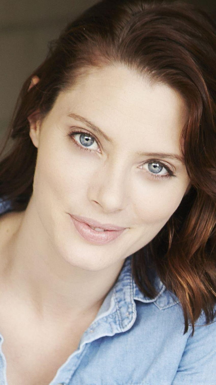 Blue eyes, beautiful, April Bowlby, 720x1280 HD phone wallpaper