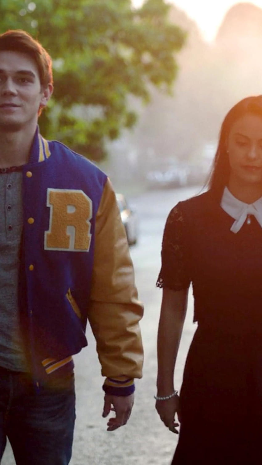 Riverdale : Cute Character Graphics for Your Phone, veronica lodge HD phone wallpaper