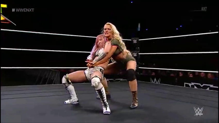 NXT TakeOver New Orleans: Kairi Sane vs Lacey Evans HD wallpaper