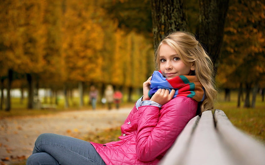 fall, Women, Blonde, Scarf, Bench, Jeans, Looking at viewer, Women outdoors, Park, Depth of field, Trees / and Mobile &, bench women HD wallpaper