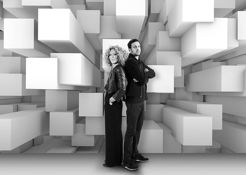 Dynamo and Kelly Hoppen create illusions with, clear illusion HD wallpaper
