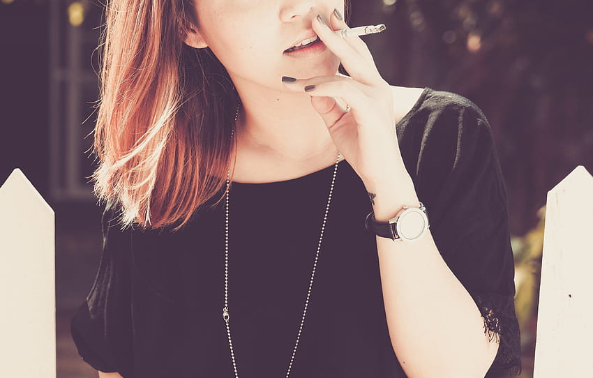 young woman smoking a cigarette outsidebad habits and, smoking ladies HD wallpaper