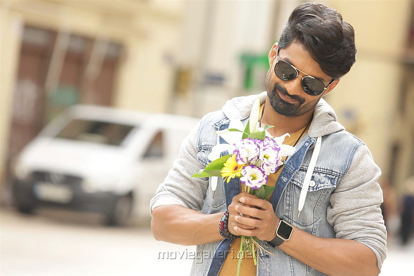 Celebrity Hairstyle of Kalyan Ram from Official Trailer  Entha  Manchivaadavuraa 2020  Charmboard