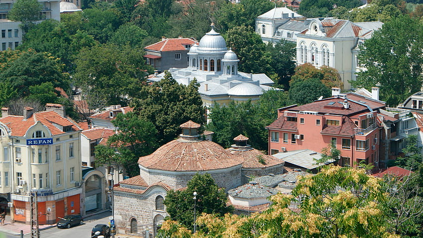What to see in quaint and lovely Plovdiv HD wallpaper