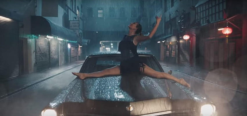 Тейлър Суифт показва своите танцови движения, деликатна Тейлър Суифт HD тапет