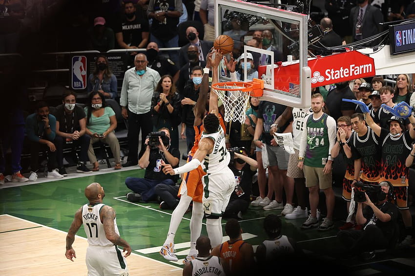 Der Block von Giannis Antetokounmpo gab den Bucks eine Chance im NBA-Finale, Milwaukee Bucks NBA-Meister 2021 HD-Hintergrundbild