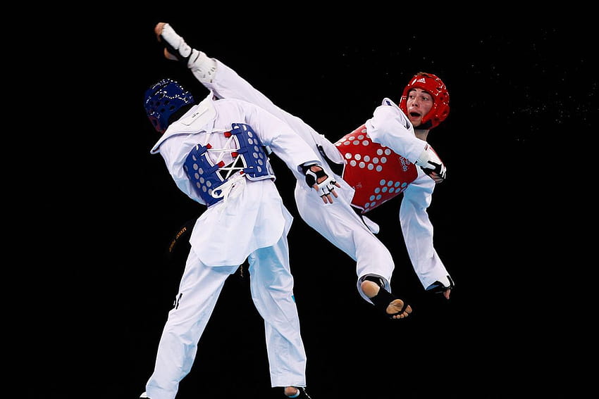 Taekwondo-Kämpfer, Kampfkunstkampf HD-Hintergrundbild