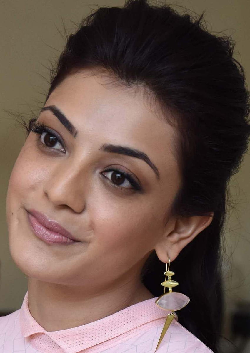 Model Kajal Agarwal Face Close Up Gallery, tamilische Schauspielerin Nahaufnahme Gesicht HD-Handy-Hintergrundbild