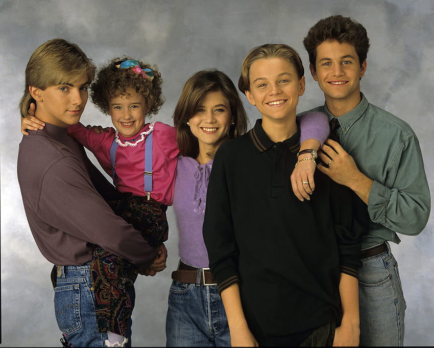 Brad Pitt and Leonardo DiCaprio look back on 'Growing Pains' days HD wallpaper