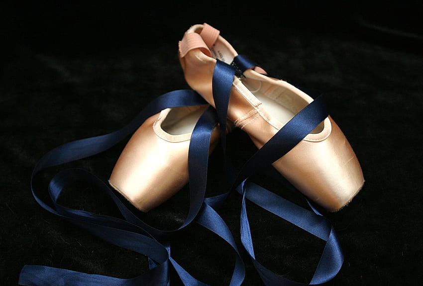 Of Ballet Shoes , Instagram HD wallpaper