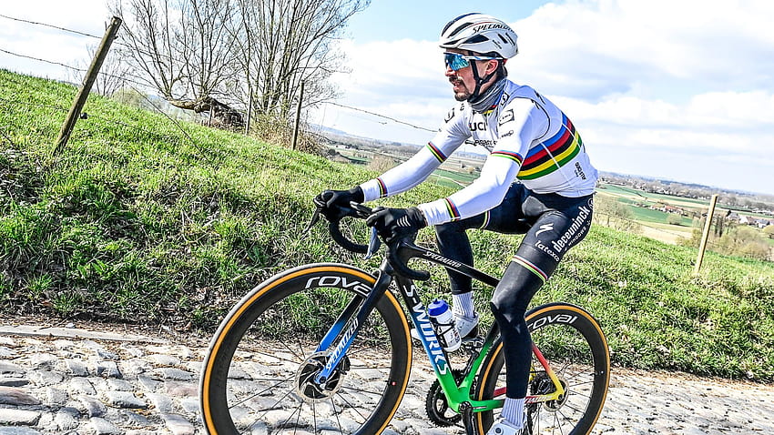 Cyclisme : Alaphilippe aurait déjà dû gagner le Tour de France selon son directeur sportif, tour de france 2021 Fond d'écran HD