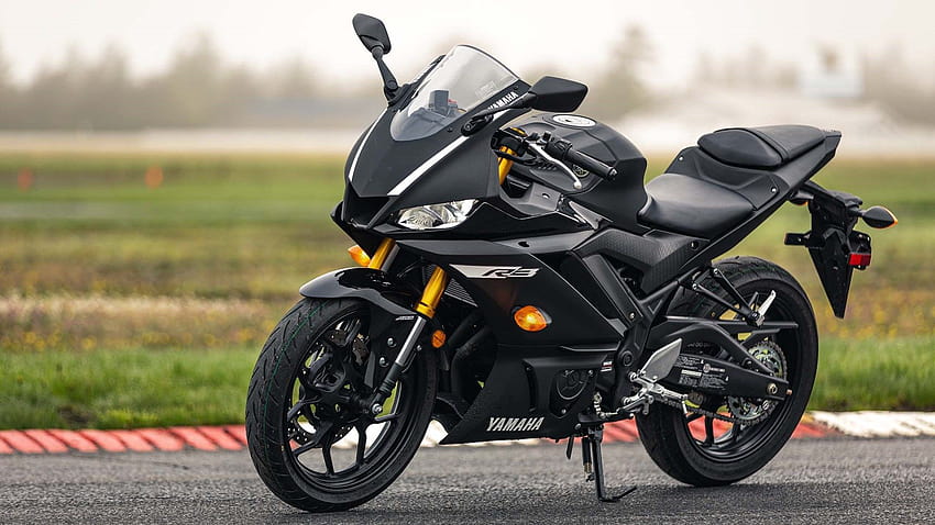 First Ride: 2019 Yamaha YZF-R3