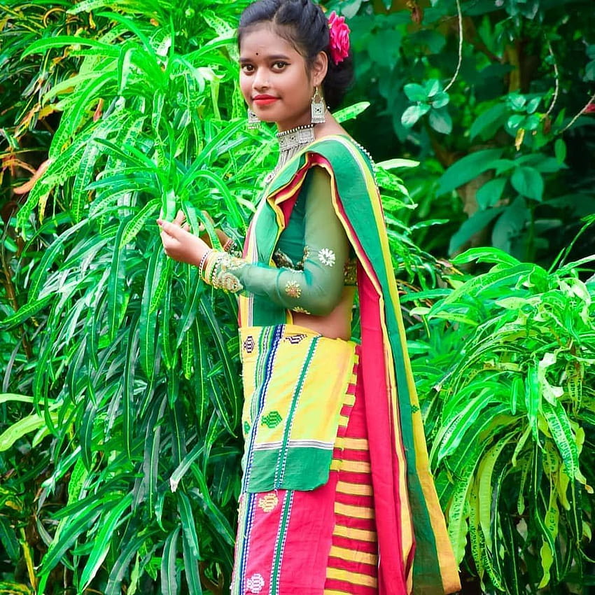 Публикация в Instagram от @santhals_ culture, santali girl HD тапет за телефон