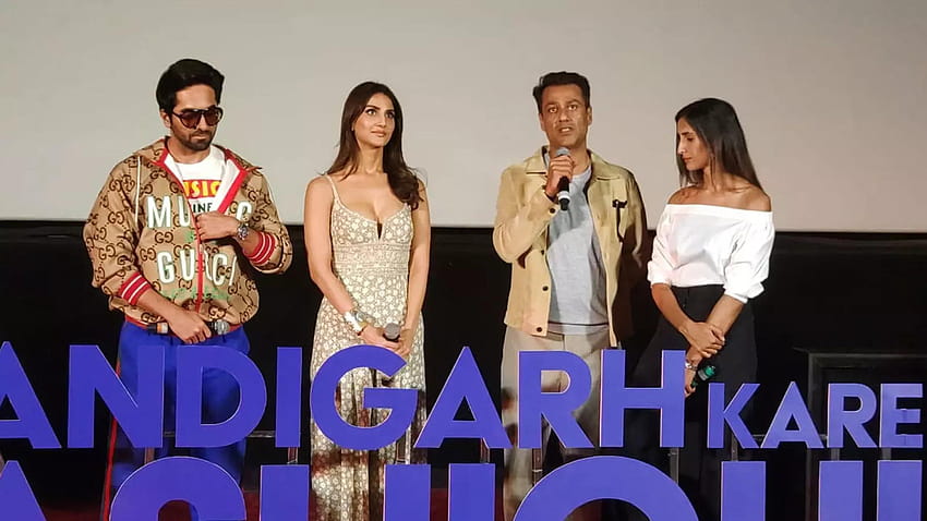 Ayushmann Khurrana dan Vaani Kapoor menghadiri peluncuran trailer Chandigarh Kare Aashiqui di Mumbai Wallpaper HD