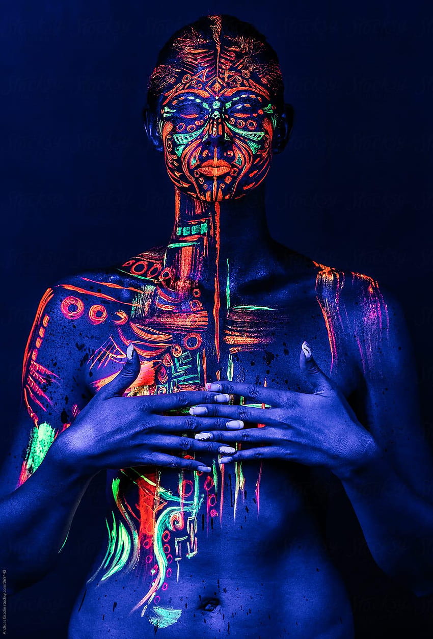 Neon girl in black light by Andreas Gradin, neon makeup black light HD phone wallpaper