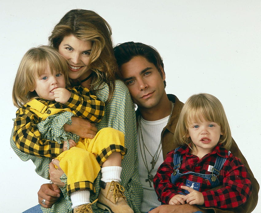 Aunt Becky and Uncle Jesse's Twins Are Actually Pretty Hot Right, fuller house HD wallpaper