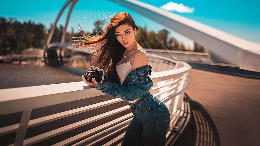 Girl With Camera On Bridge, Girls HD wallpaper
