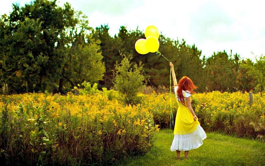Woman Yellow Balloons & Nature, yellow nature HD wallpaper