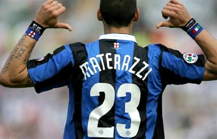 Marco Materazzi of Inter Milan wearing a tshirt and a winners UEFA  Marco  materazzi Inter milan European football