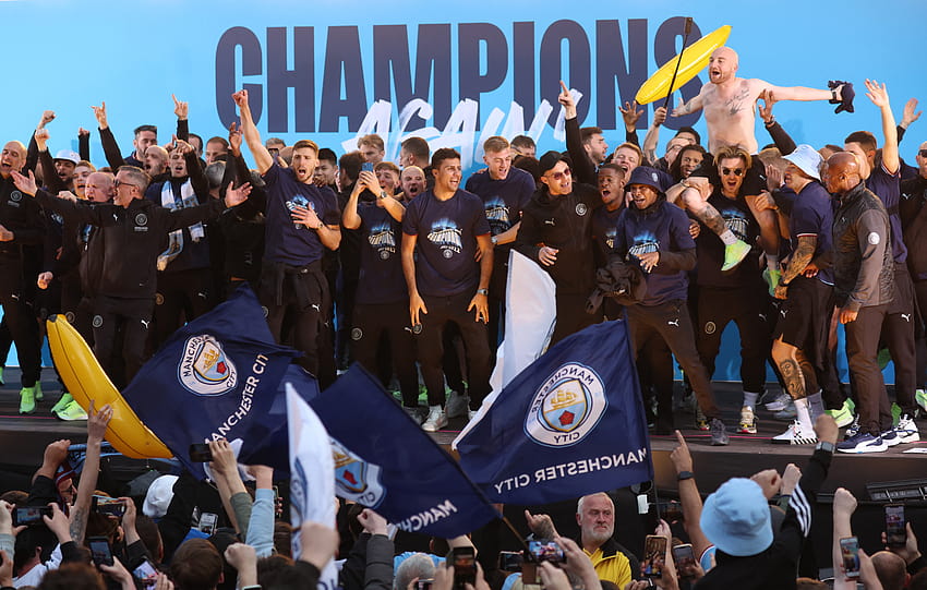 Champions Manchester City paint town blue with open top bus parade, manchester city premier league champions 2022 HD wallpaper