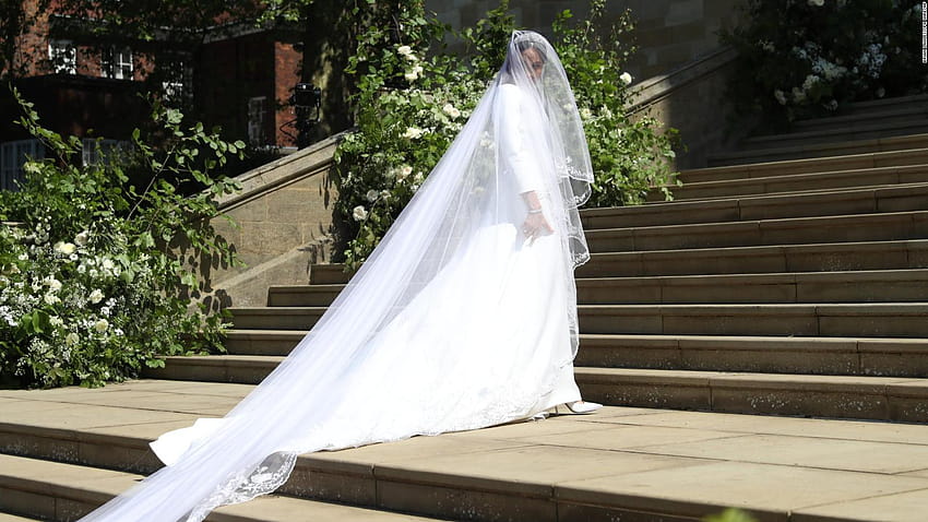 Meghan, Duchess of Sussex's wedding dress on display, wedding dresses with veils HD wallpaper