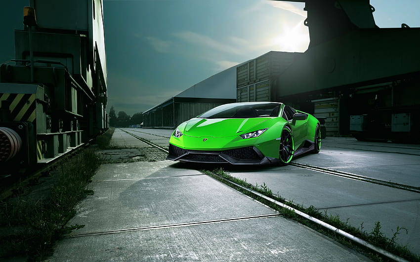 Lamborghini: Hãy ngắm nhìn vẻ đẹp lịch lãm và cực phẩm của siêu xe Lamborghini. Với thiết kế hoàn hảo và động cơ mạnh mẽ, Lamborghini là biểu tượng của tốc độ và sự sang trọng.