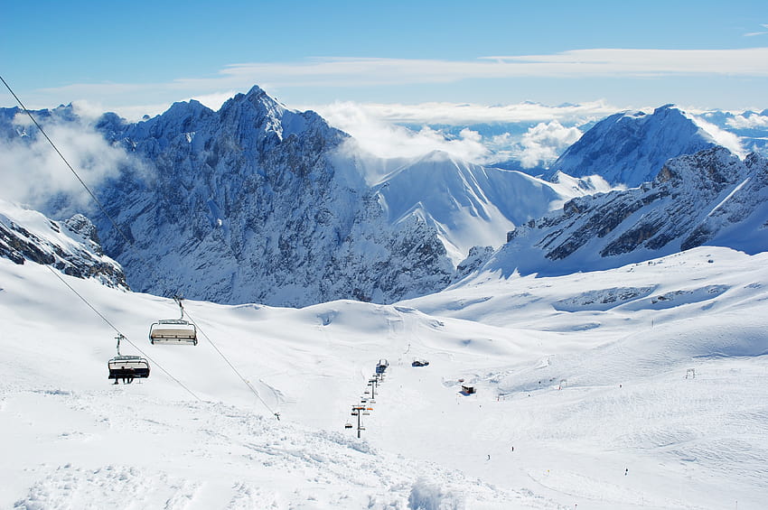 Zugspitze During Winter in Europe HD wallpaper