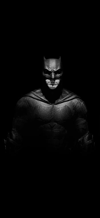 Download 8k Ultra Hd Amoled Batman In Rain Wallpaper