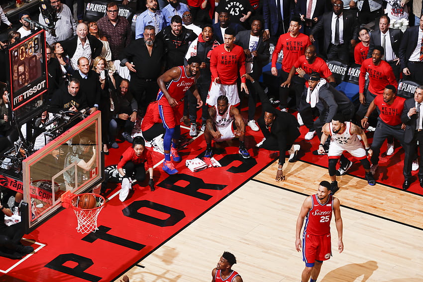 NBA Playoffs : 4 incroyables de Kawhi Leonard qui surveille son tir, buzzer beater Fond d'écran HD