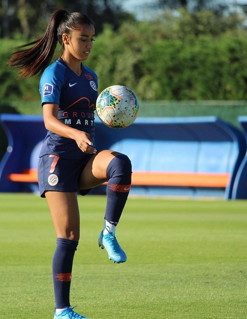 Sakina Karchaoui Fransa Milli Takımı Kadın Futbolcusu HD telefon duvar kağıdı