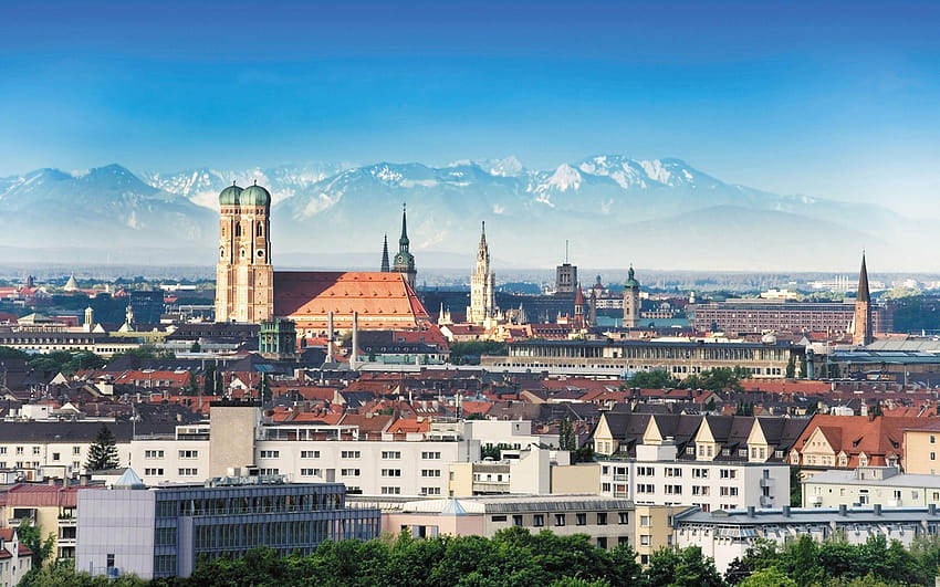 Munich Skyline, black and white – made-to-measure wall mural – Photowall