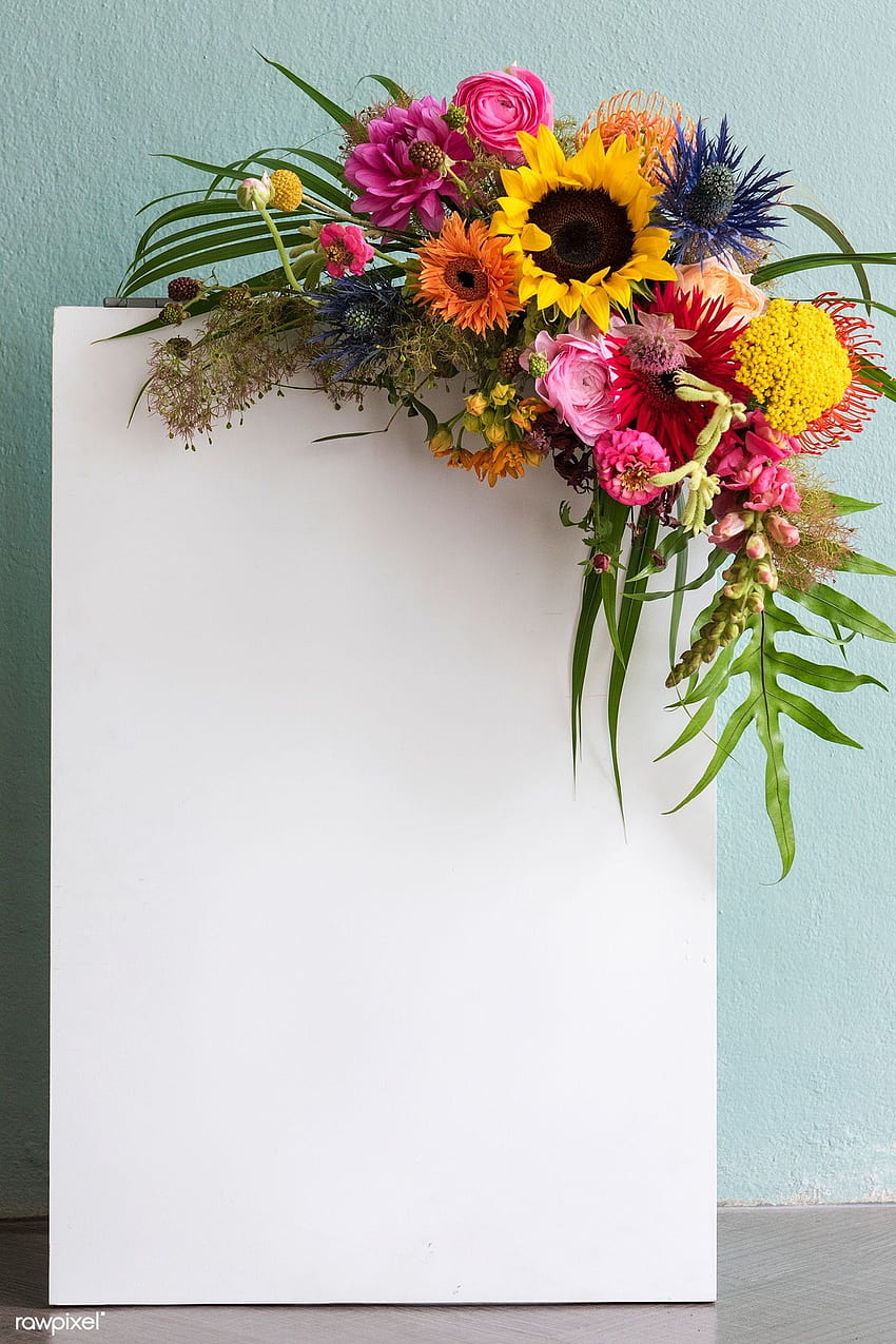 Prämie von leerem weißem Papier mit einem Blumenstrauß mit bunter, weißer Seite HD-Handy-Hintergrundbild