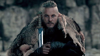 travis fimmel vikings shirtless