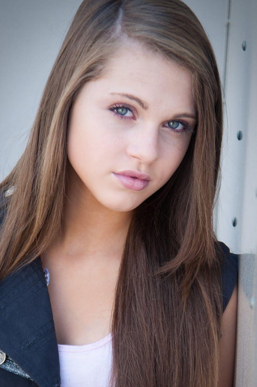 Anne Winters Headshot Hd Phone Wallpaper Pxfuel