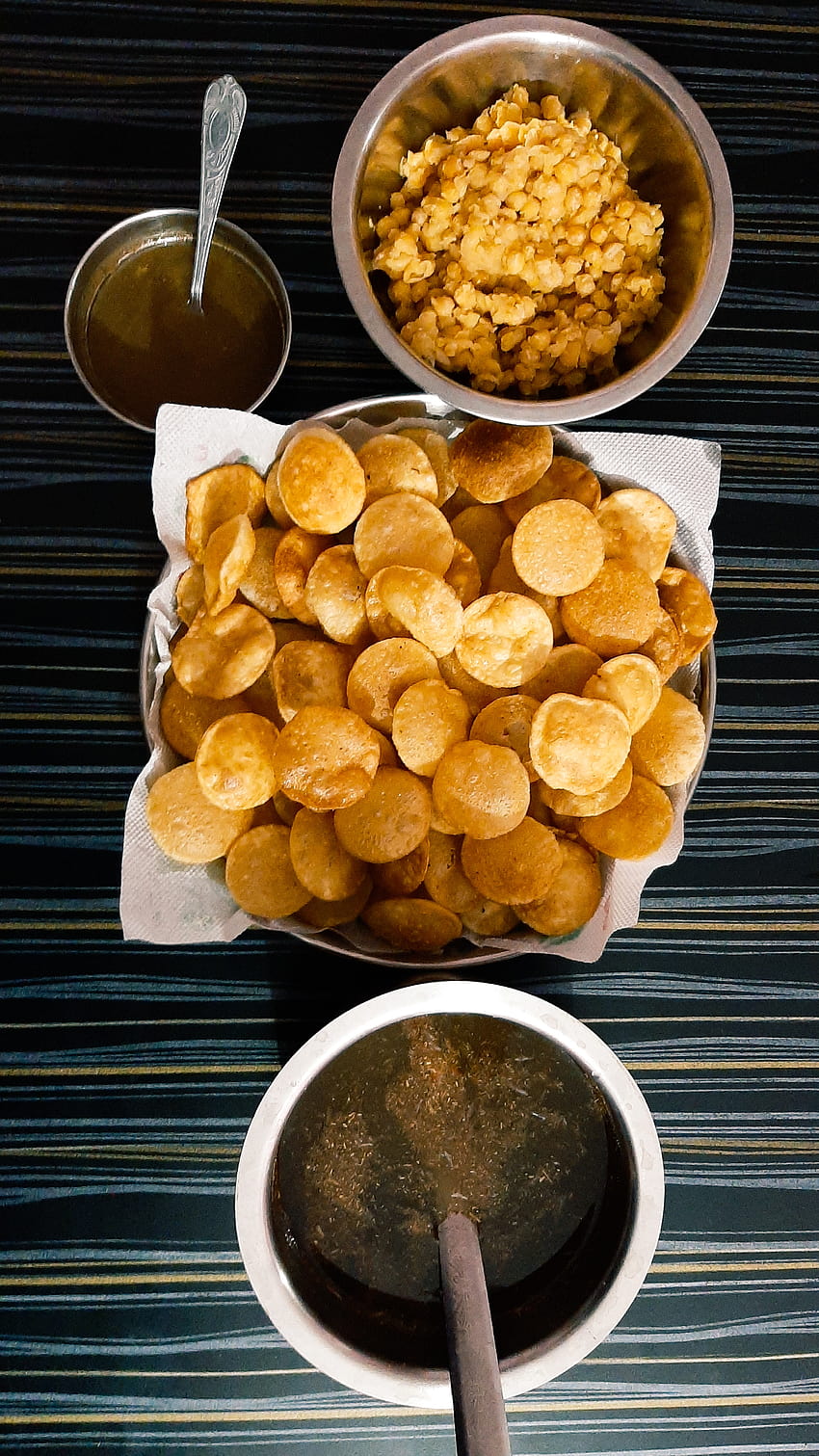 Panipuri Snacks on Silver Bowls · Stock, indian snacks HD phone wallpaper