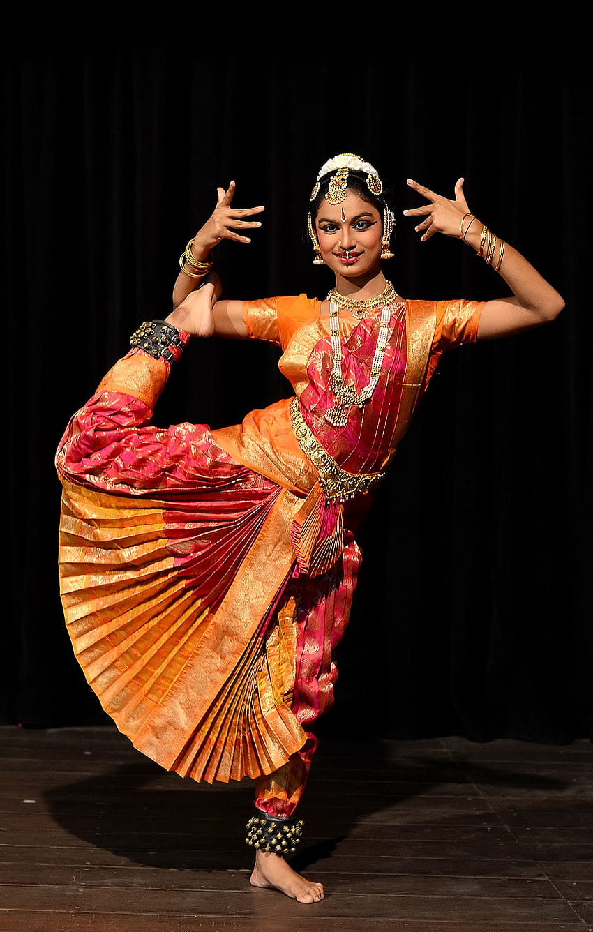 Бхаратанатям, традиционен танц HD тапет за телефон