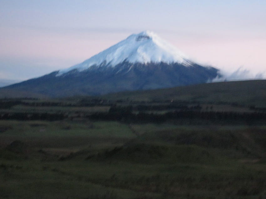 Mr. Wilkinson's South American Adventure: Cotopaxi, Quito...and on, cotopaxi volcano HD wallpaper