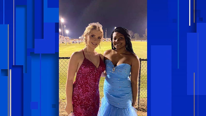 Homecoming queen goes viral for giving crown to student who lost mother to cancer HD wallpaper