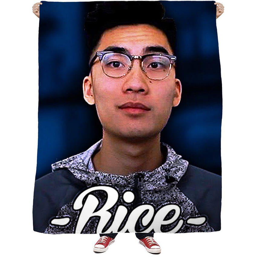 RiceGum (Bryan Le) https://familytron.com/ricegum-bryan-le/ | Celebrity  families, Snapchat icon, Bryan