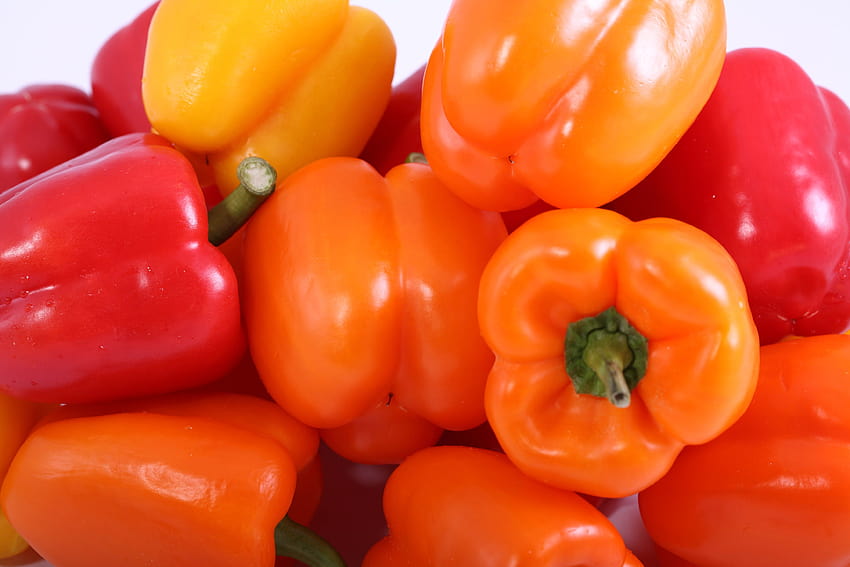 : food, fruit, Pepper, background, produce, land plant, flowering plant, vegetable, chili pepper, bell peppers and chili peppers, peperoncini, heap, bell pepper, habanero chili, pimiento, italian sweet pepper, red bell pepper HD wallpaper