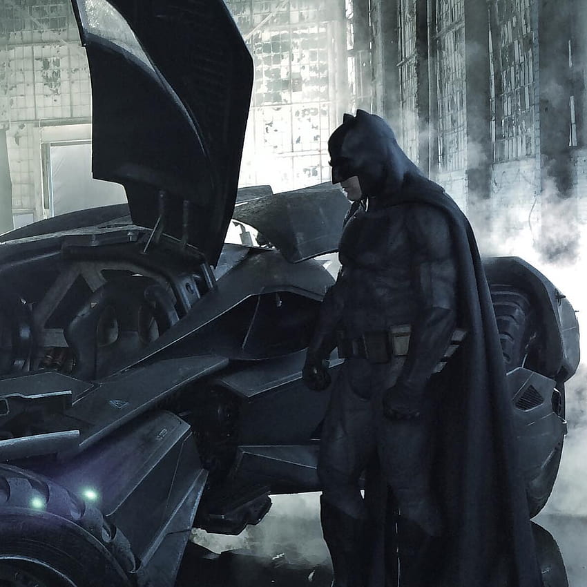 El diseñador de producción de Batman v Superman comparte nuevos Batman y Batmobile, Ben Affleck Batman Batmobile fondo de pantalla del teléfono
