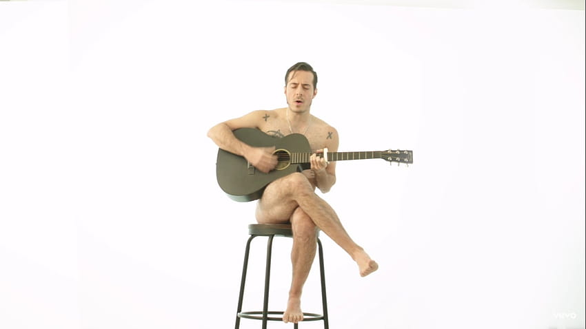José Madero se desnuda en su nuevo sencillo y vídeo Wallpaper HD