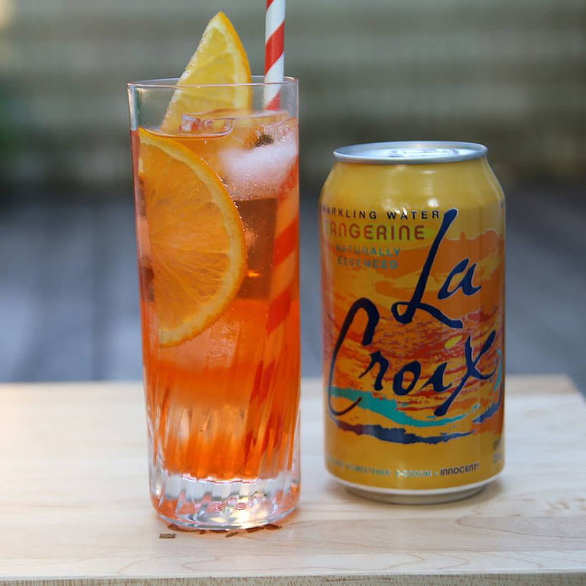 The Best Ways to Booze Up Your LaCroix, la croix sparkling water HD phone wallpaper