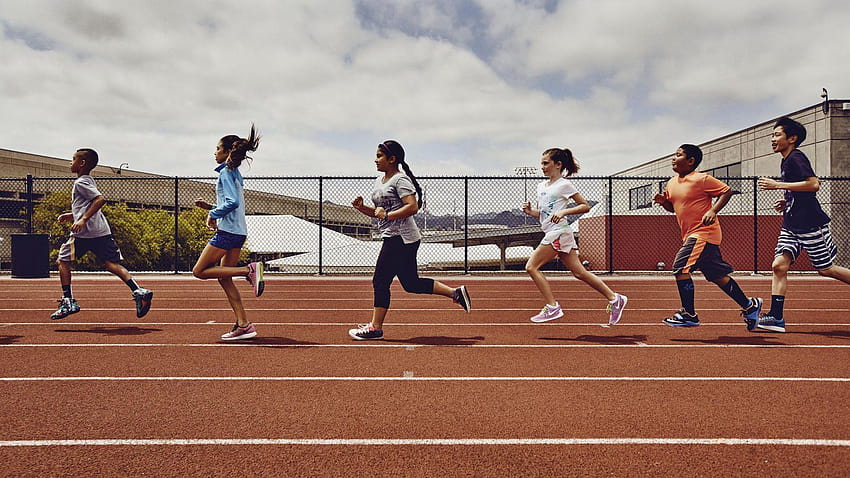Kids Run the World: Nike Partners with Marathon Kids, nike on the run HD wallpaper