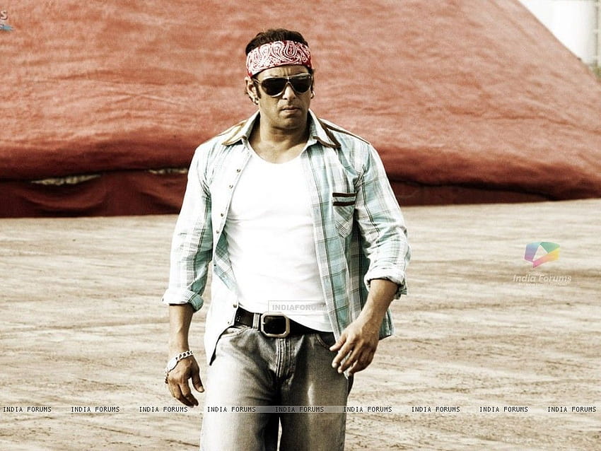 Salman Khan In Wanted, salman khan wanted HD wallpaper