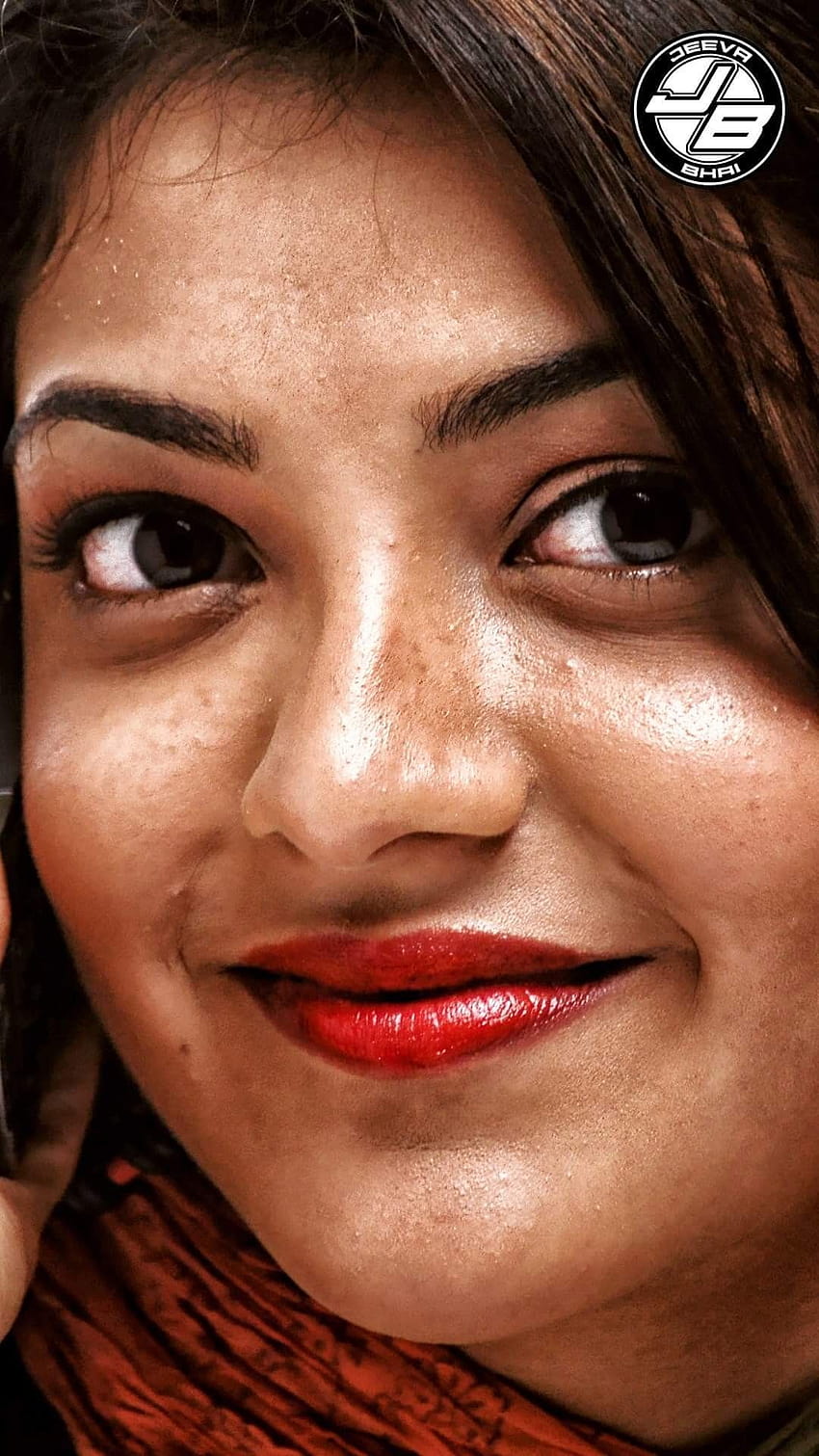 Nag nagamallareddy en nagaaa, cara de actriz india de cerca fondo de pantalla del teléfono