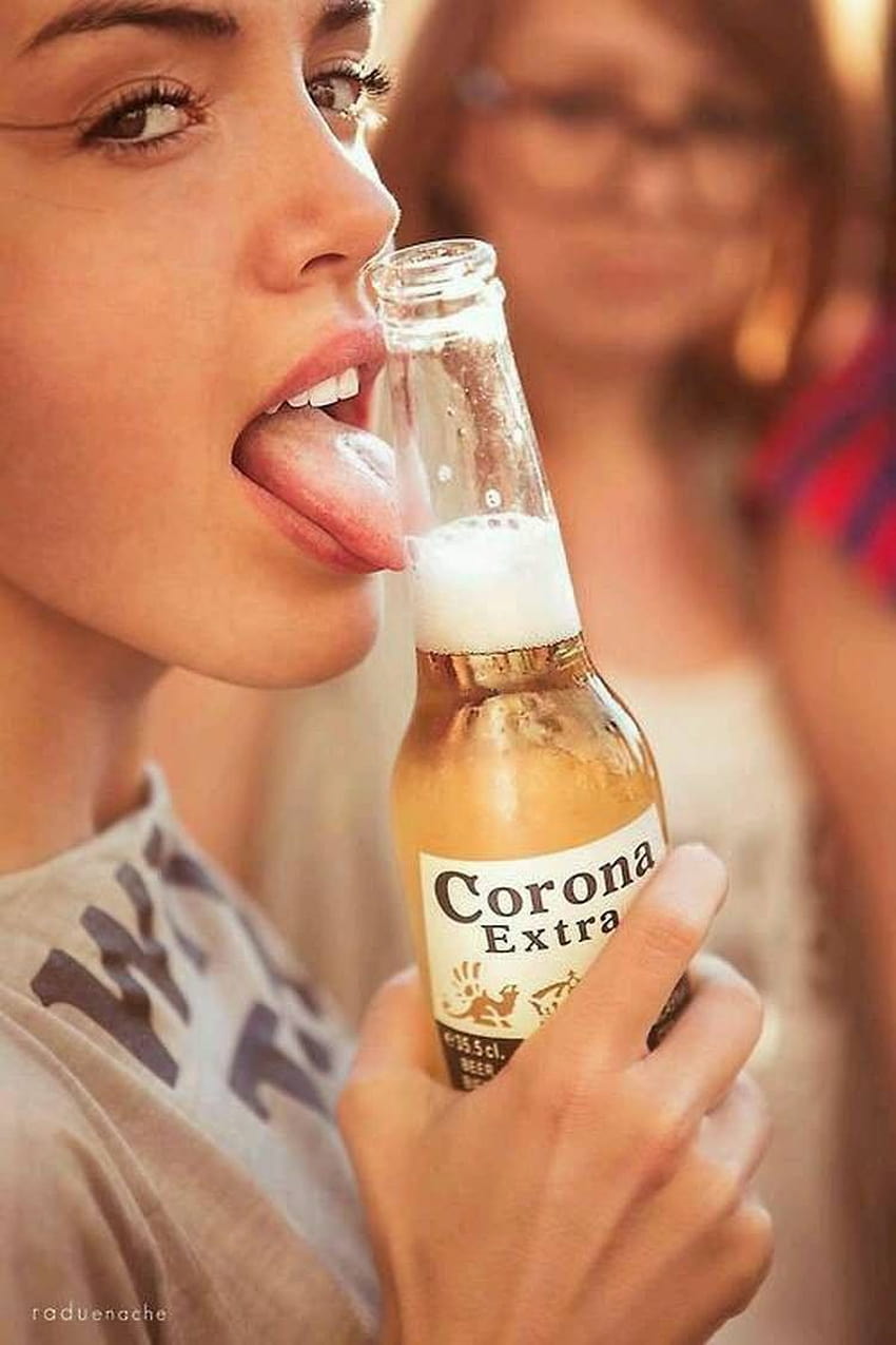 Pin on Beer adora, álcool feminino Papel de parede de celular HD