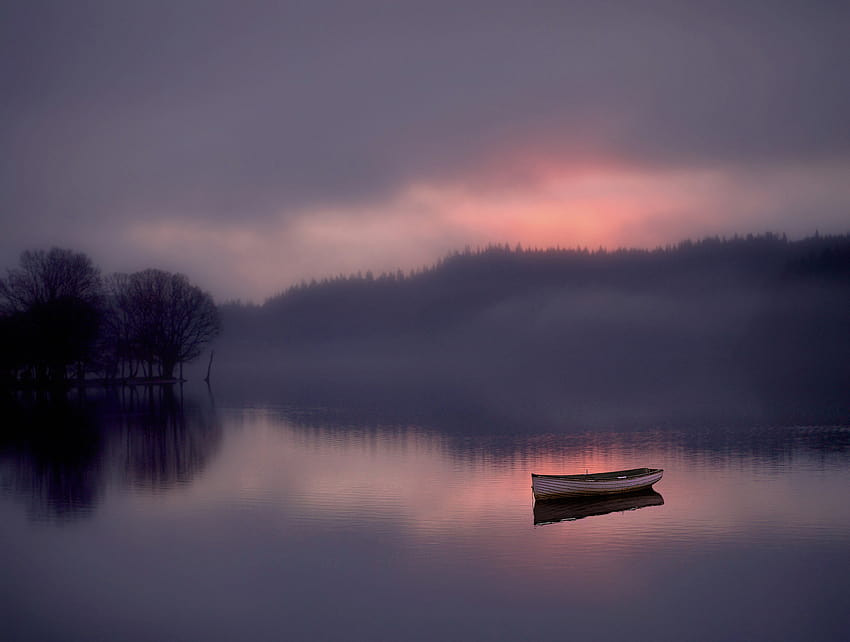 forest, Lake, Boat, Fog, Sunrise, Reflection / and Mobile Backgrounds, autumn foggy boat HD wallpaper