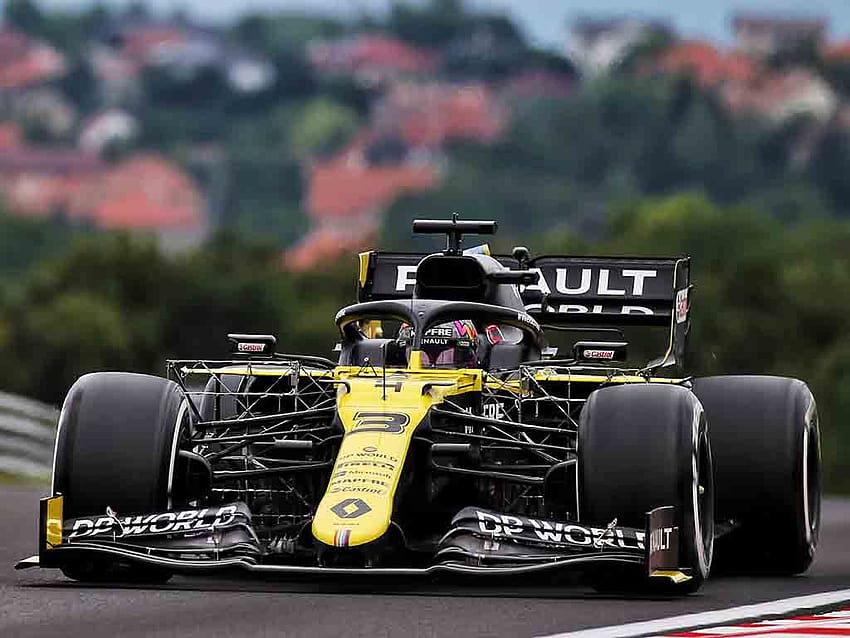 Daniel Ricciardo: Tyre scenario curtailed wet running, daniel ricciardo renault HD wallpaper