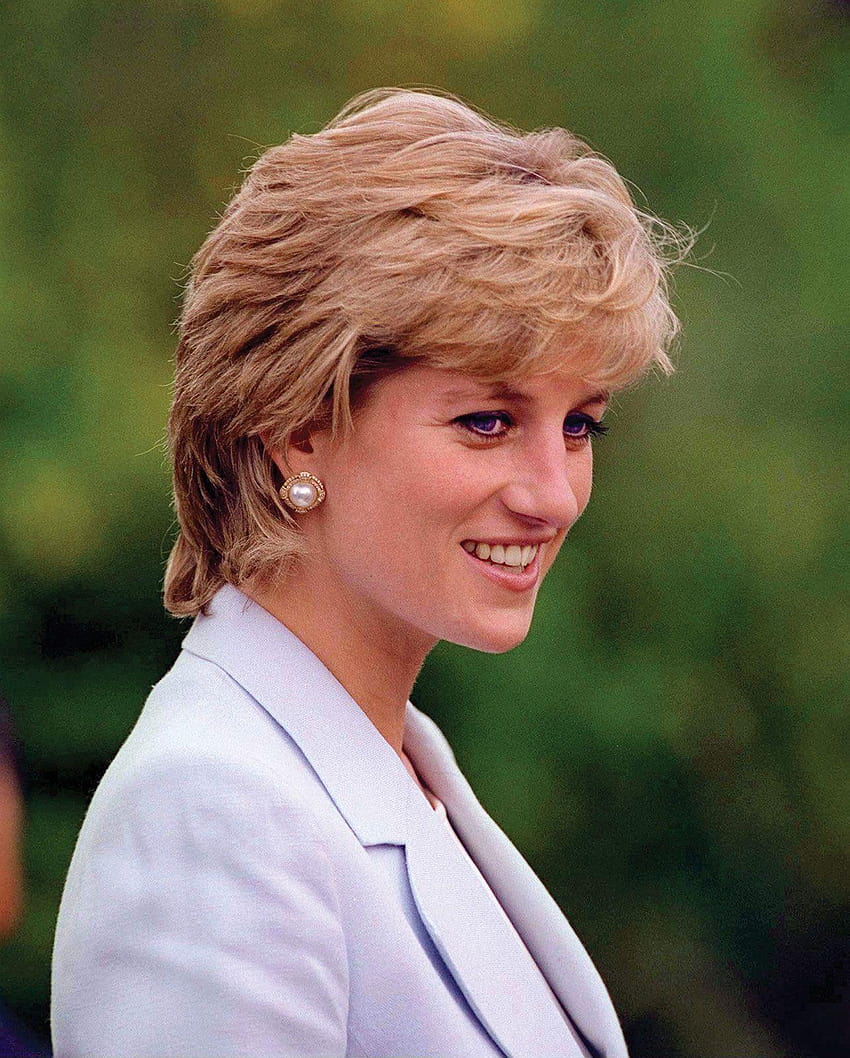 Princess Diana Honored With New Kensington Palace Garden